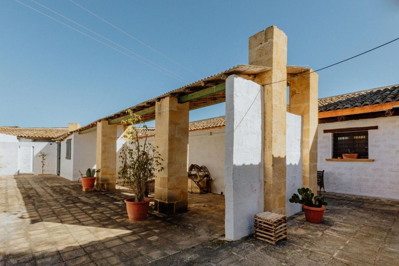 Baglio Calia Bed & Breakfast Mazara del Vallo Ngoại thất bức ảnh